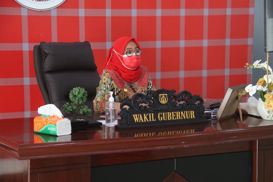 Foto: Wagub Sulbar Hadiri Festival Ekonomi Syariah KTI
